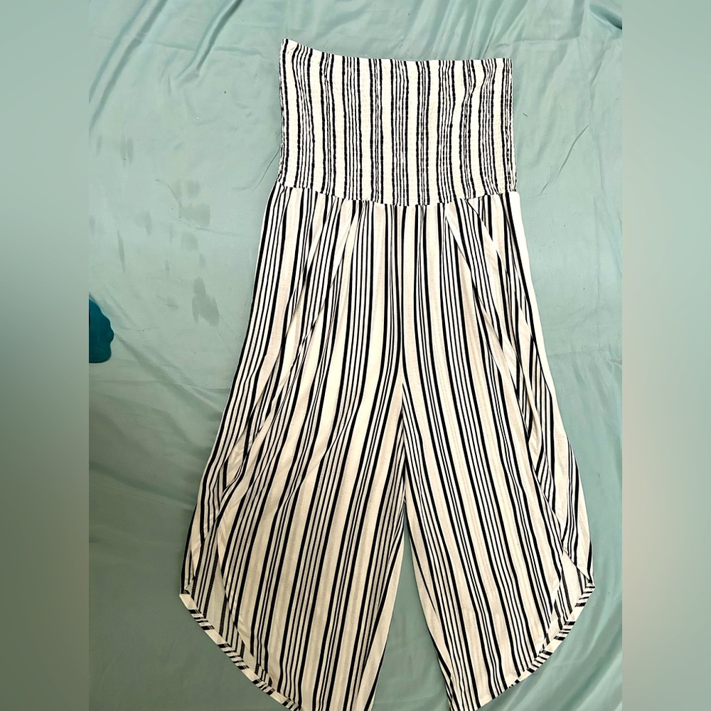 Jolie& Joy black & white jumpsuit